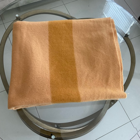 Hudson Bay Company Other - Hudson Bay Company Point Blanket Golden Harvest